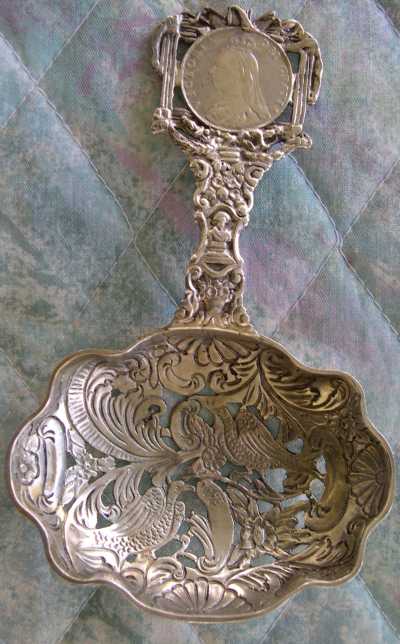 queen victoria britain coin server spoon silver