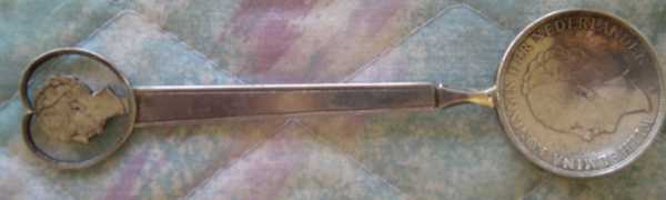 2 1/2 guilder coin spoon