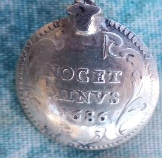 pope innocent spoon 1686 coin