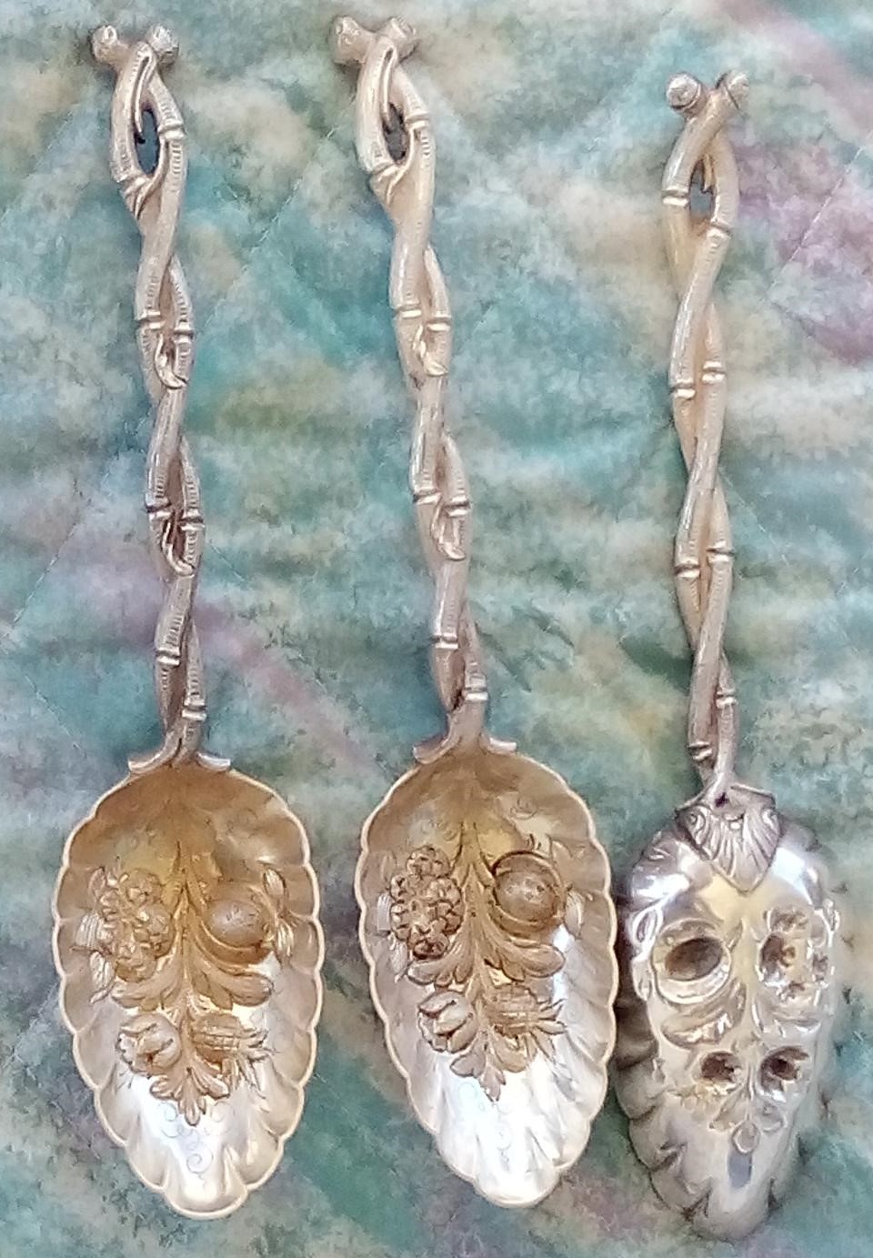fruit berry spoon intertwined pineapple