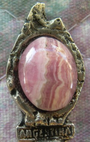 rhodocrosite gemstone spoon