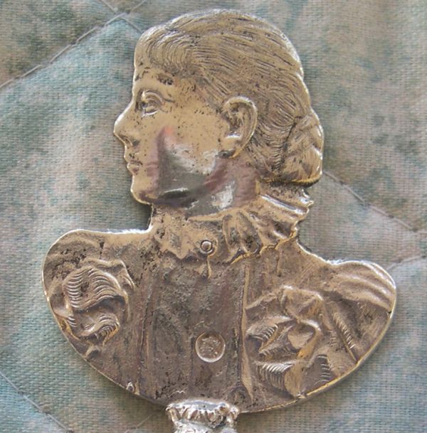 queen wilhelmina spoon