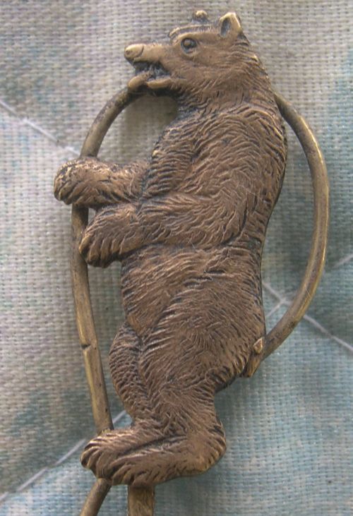 bear spoon