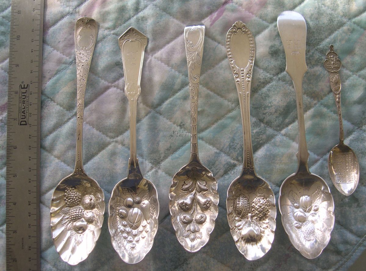berry pattern spoons