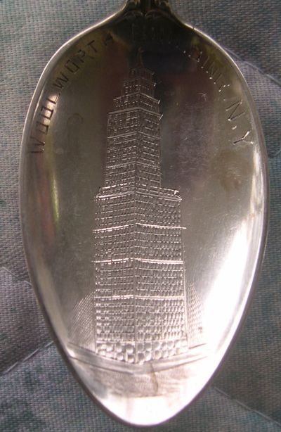 spoon Woolworth Building, New York