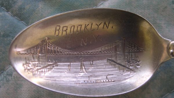brooklyn bridge spoon