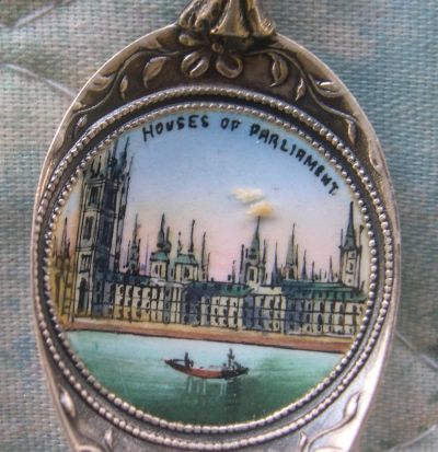 london house of parliament spoon
