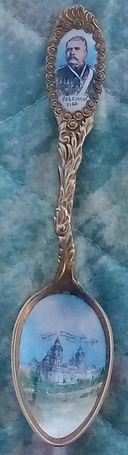 mexico spoon Diaz