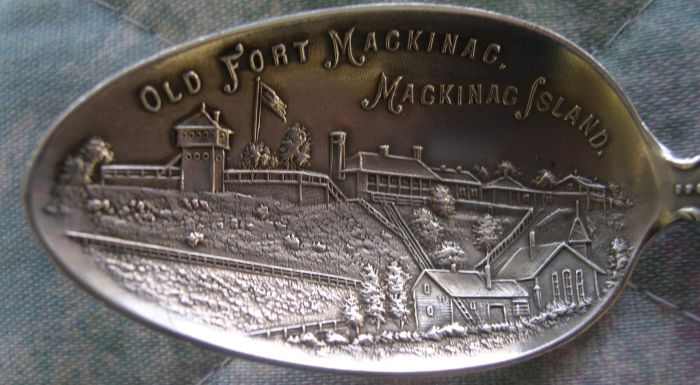 ft mackinac spoon