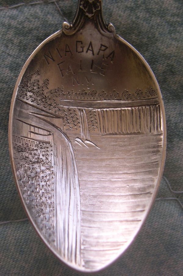 niagara falls souvenir spoons