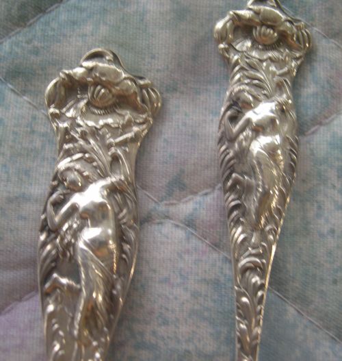 bare breasted female spoon