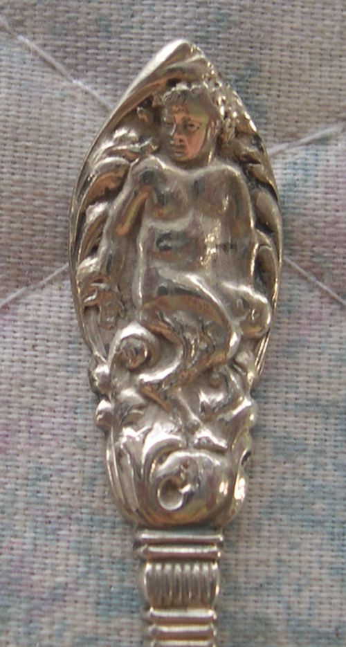 bare breasted female spoon
