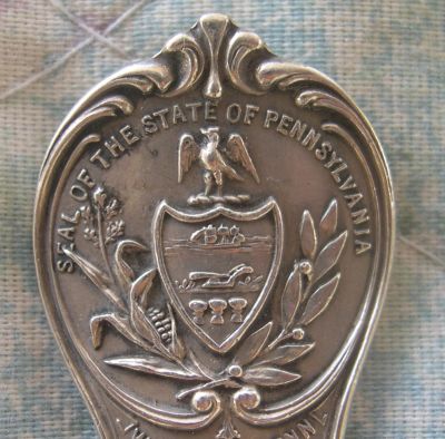 philadelphia seal front spoon