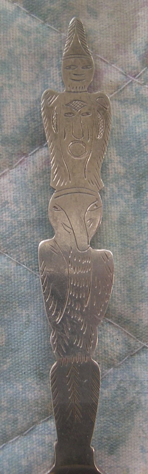 totem pole spoon