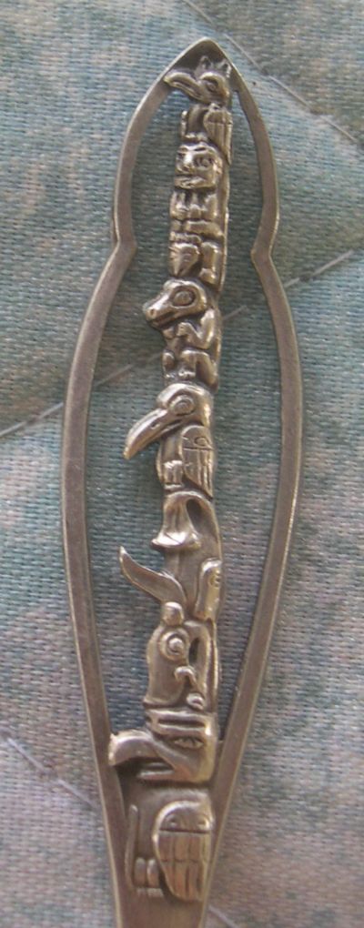 totem pole spoon