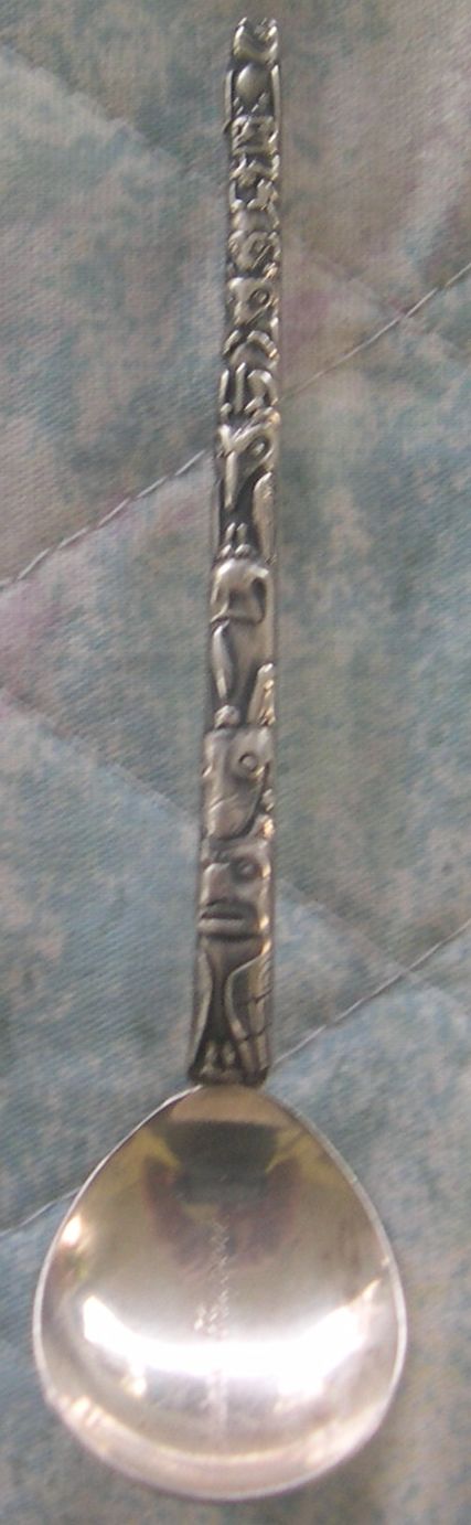 totem pole spoon