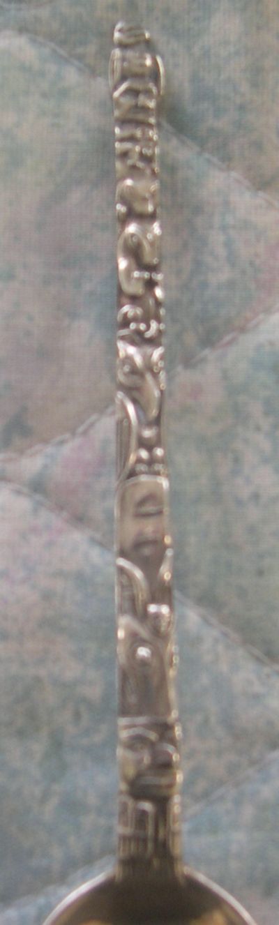 totem pole spoon