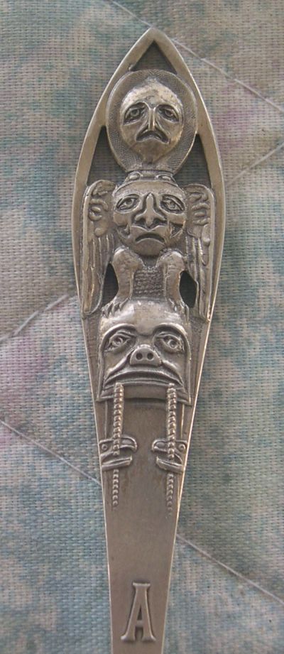totem pole spoon
